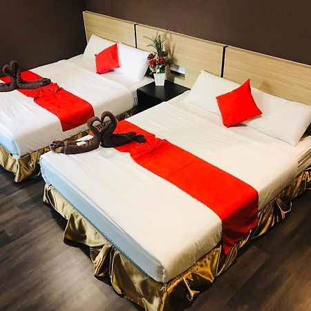 Highway Times Inn Hotel Ипох Экстерьер фото